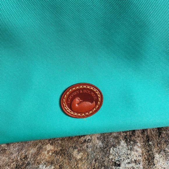 NWT Dooney and Bourke Canvas Crossbody Purse - Picture 4 of 6